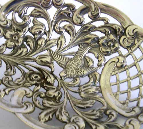 BEAUTIFUL DUTCH SOLID SILVER SERVING BIRD PIERCED STRAINER SPOON 1939 ANTIQUE - ADDITIONAL PHOTO 1