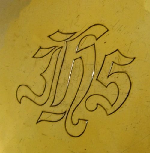 112G 55INCH STUNNING STERLING SILVER GILT PATEN WAFER DISH 1964 RELIGIOUS - ADDITIONAL PHOTO 2
