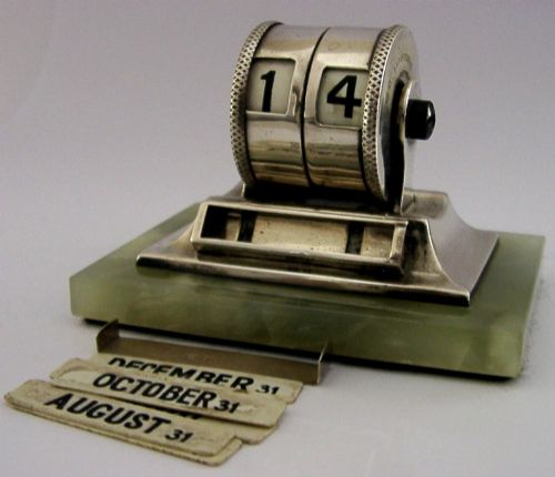STYLISH STERLING SILVER GREEN ONYX DESK CALENDAR 1931 ART DECO 162G - ADDITIONAL PHOTO 3