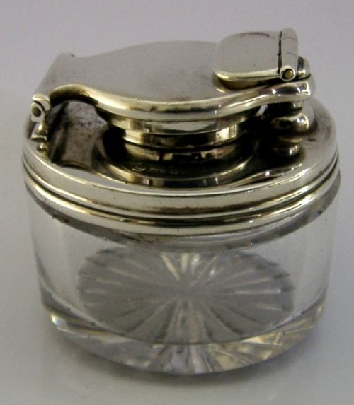 georgian sterling silver travelling inkwell 1819 desk antique - CATEGORY: ANTIQUE SILVER - DATED GEORGIAN