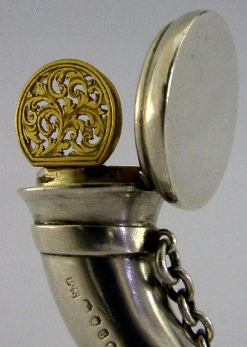 SAMPSON MORDAN STERLING SILVER HUNTING HORN VINAIGRETTE SCENT 1873 ANTIQUE - ADDITIONAL PHOTO 1