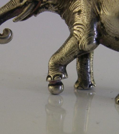 EXTREMELY RARE GERMAN HANAU SOLID SILVER ELEPHANT POUNCE BOX C1880 ANTIQUE - ADDITIONAL PHOTO 4