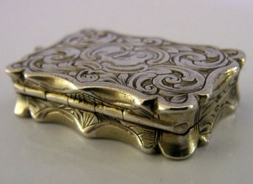 BEAUTIFUL NATHANIEL MILLS VICTORIAN STERLING SILVER VINAIGRETTE BOX 1851 - ADDITIONAL PHOTO 6