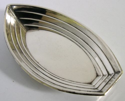 NOVELTY STERLING SILVER ROWING BOAT DISH AMERICAN C1920 WALLACE SAILING
