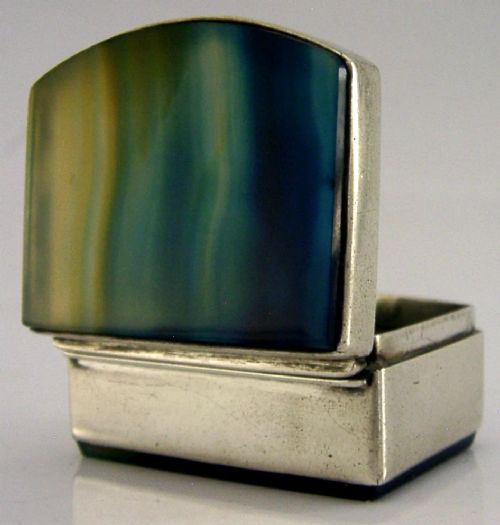 Stunning English Sterling Silver Blue Agate Box Chester 1917 Antique