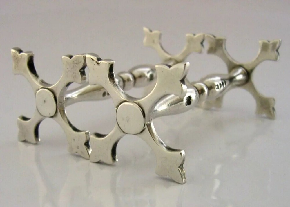 RARE ENGLISH VICTORIAN SOLID STERLING SILVER GOTHIC CUTLERY RESTS 1883 ANTIQUE