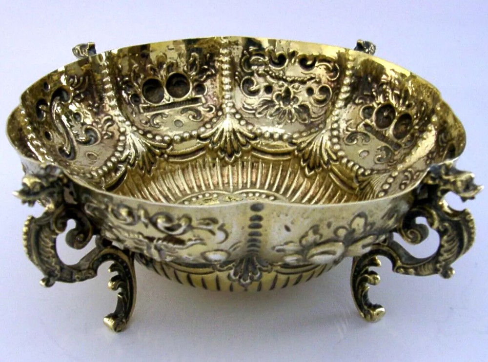 RARE ENGLISH VICTORIAN STERLING SILVER GILT 17thC STYLE BOWL 1890 ANTIQUE 268g