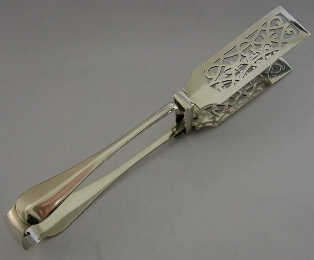 STERLING SILVER HANOVERIAN PATTERN SERVING TONGS 1875 ANTIQUE 174g VICTORIAN