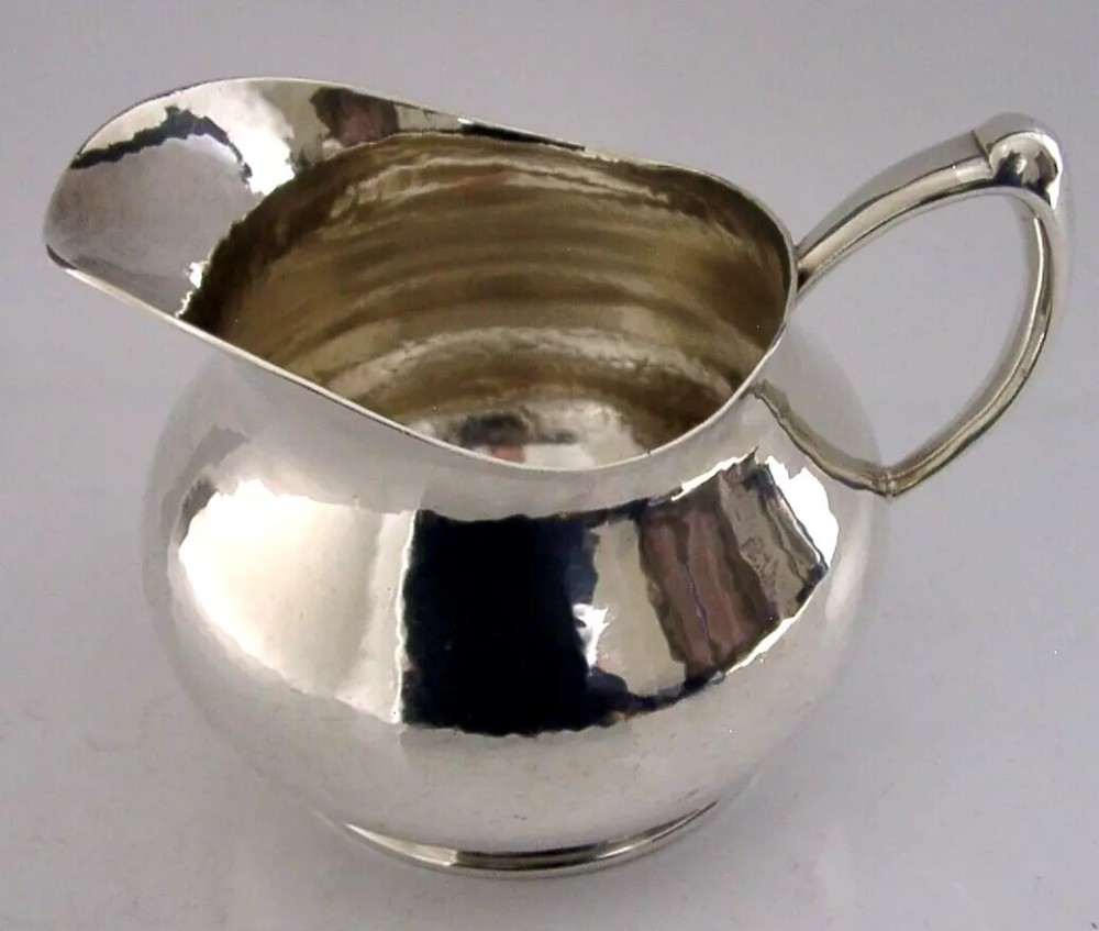 MID CENTURY ARTS & CRAFTS BURT SOLID STERLING SILVER CREAM JUG 1968 ENGLISH 186g