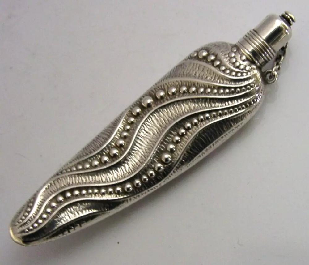 RARE AMERICAN SOLID STERLING SILVER PEA POD SCENT PERFUME BOTTLE c1900 ANTIQUE