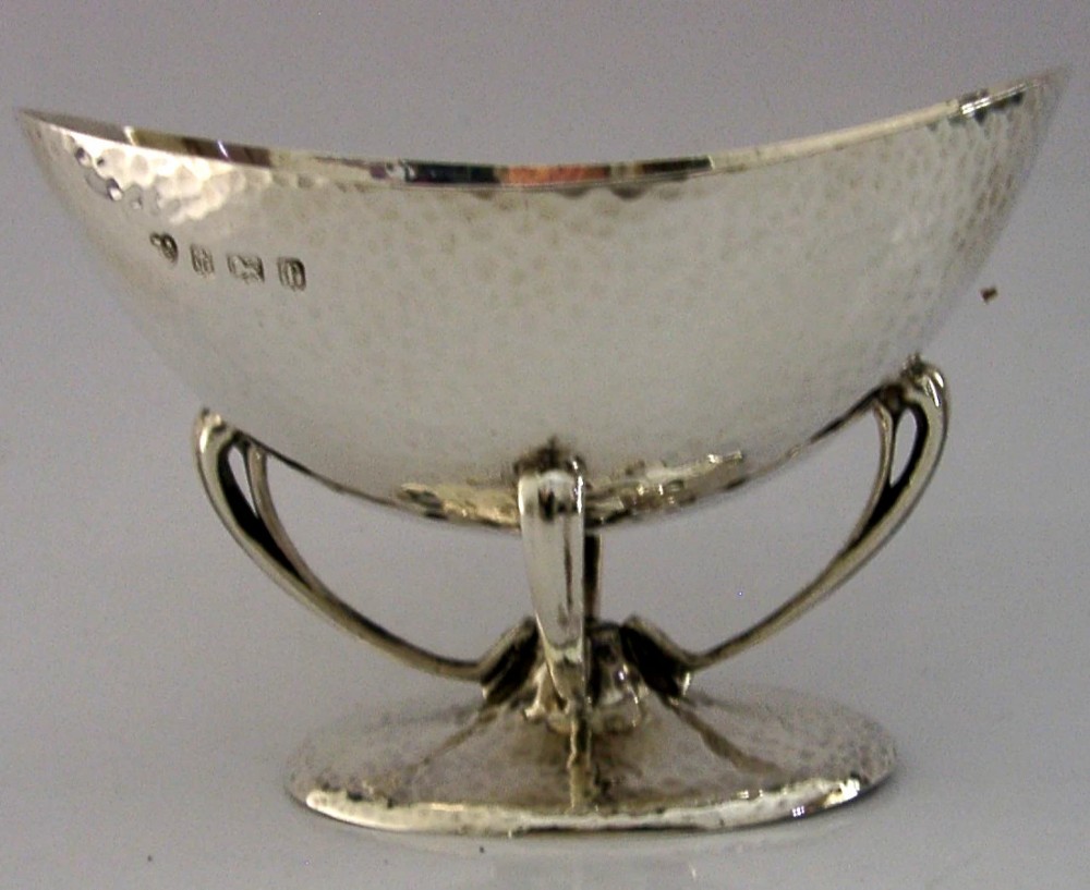 STUNNING ENGLISH STERLING SILVER ARTS & CRAFTS DISH BOWL 1905 ANTIQUE 146g View V
