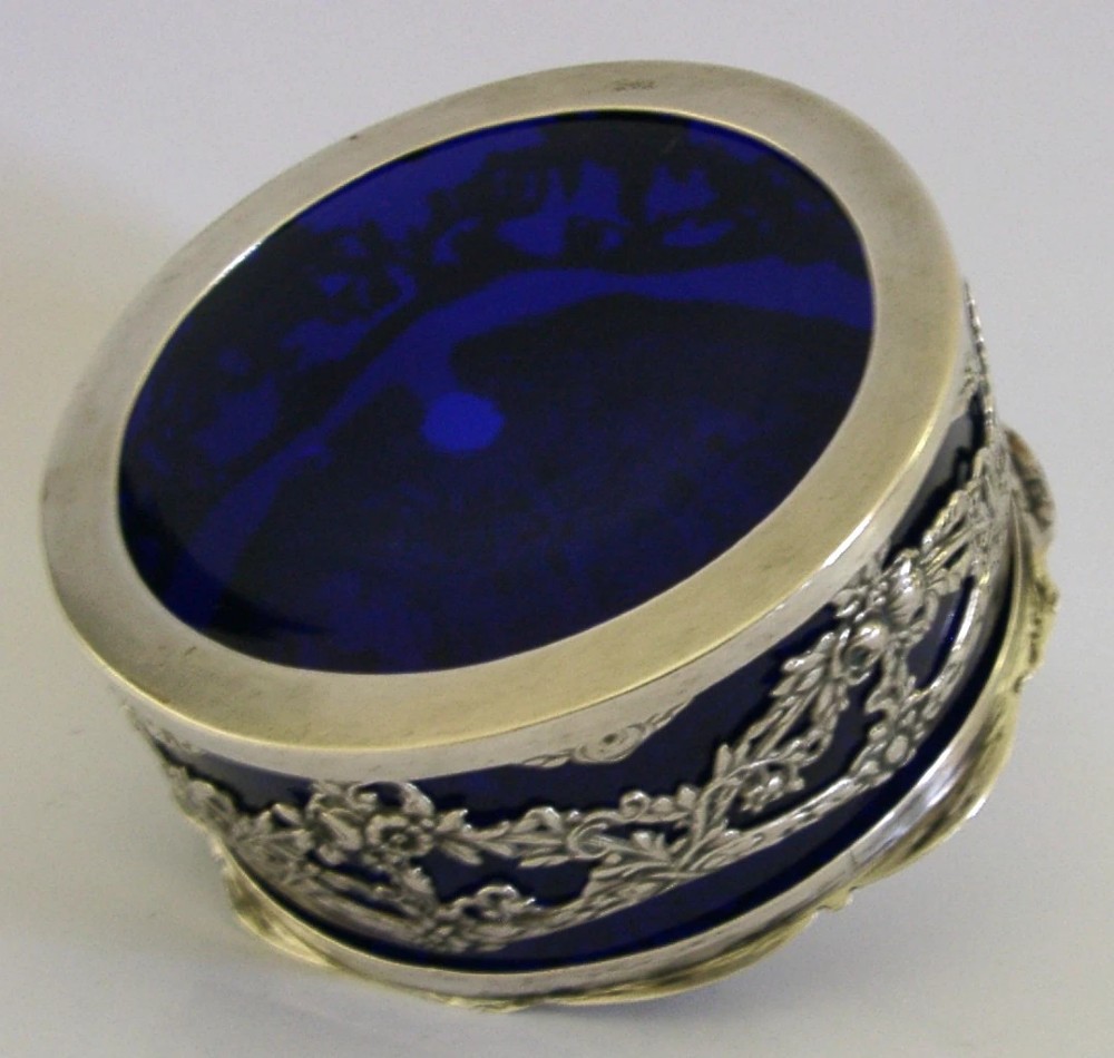 BEAUTIFUL GERMAN SOLID SILVER BLUE GLASS LINED DISH c1900 ANTIQUE 248g CHERUBS View VIII