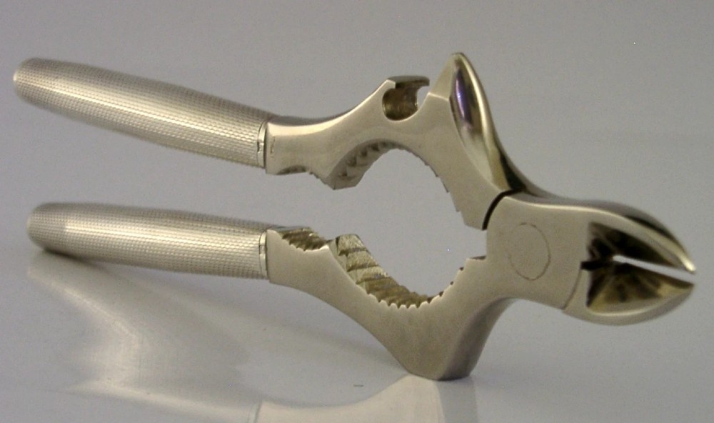 SUPERB STERLING SILVER HANDLED BAR CHAMPAGNE BOTTLE OPENING GRIPS c1960