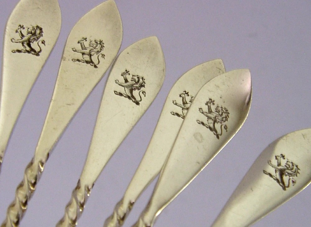 SIX STERLING SILVER BROWN FAMILY CRESTED HORS D'OEUVRE FORKS 1893 ANTIQUE View II