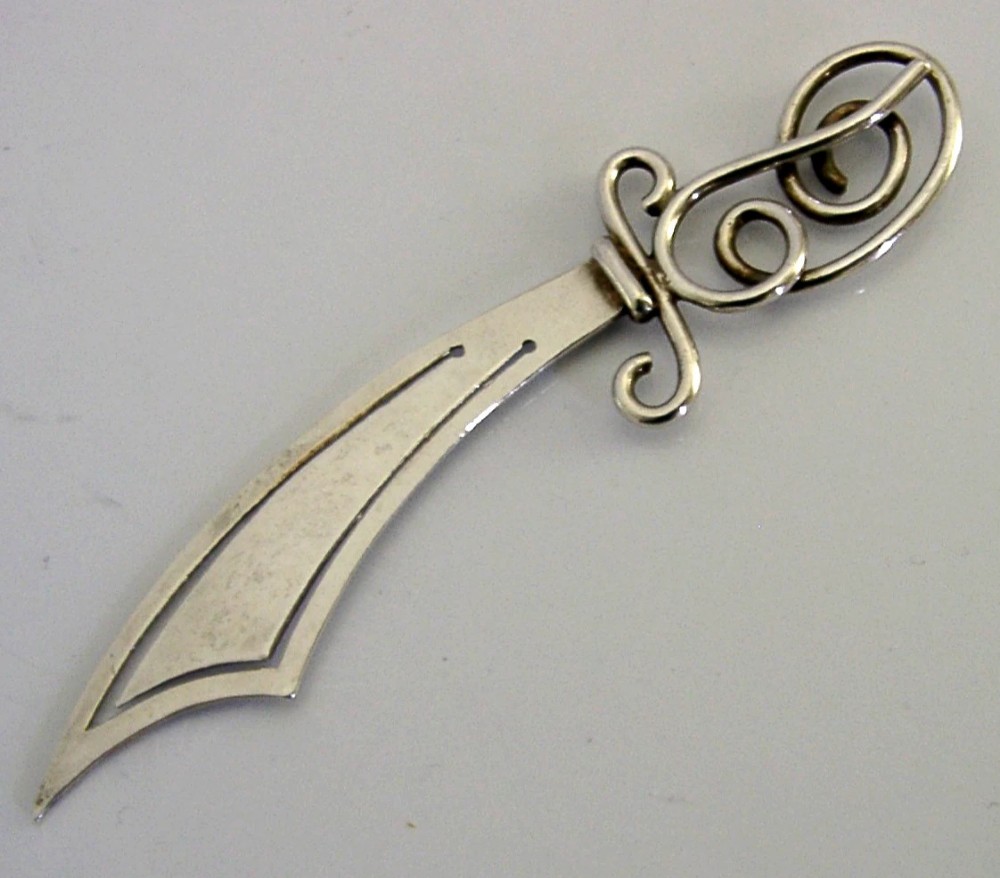 CHARLES HORNER ENGLISH STERLING SILVER BOOKMARK PAGE MARKER CHESTER 1904