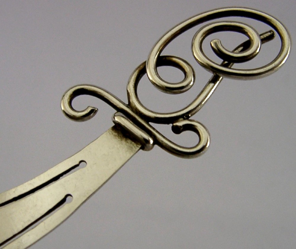 CHARLES HORNER ENGLISH STERLING SILVER BOOKMARK PAGE MARKER CHESTER 1904 View II