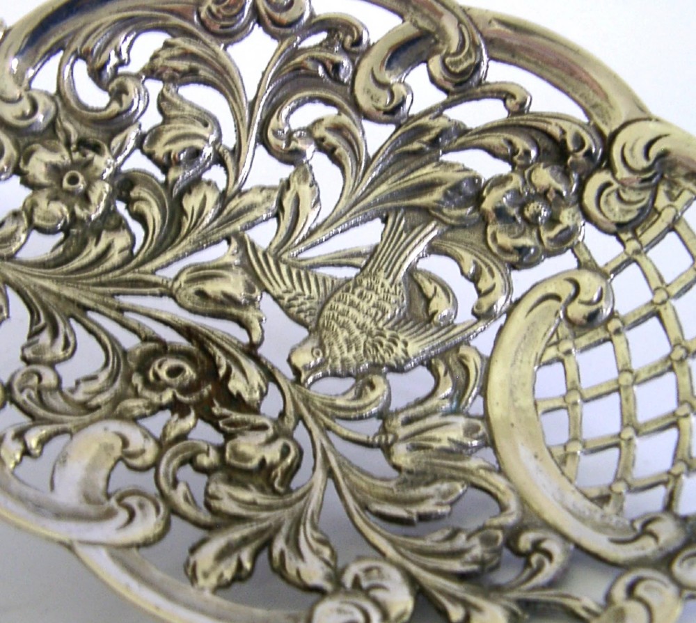 BEAUTIFUL DUTCH SOLID SILVER SERVING BIRD PIERCED STRAINER SPOON 1939 ANTIQUE View II