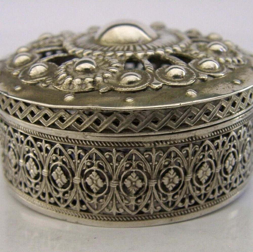 BEAUTIFUL SOLID SILVER PIERCED POTPOURRI LAVENDER DESK BOX c1910 ANTIQUE View VI