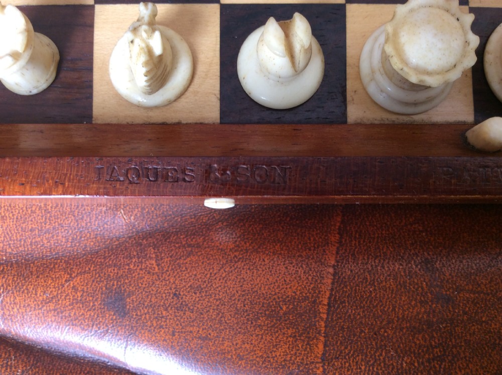 Mahogany Cases Jaques & Son - In Statu Quo - Travelling Chess Set - Late 19th Century View III