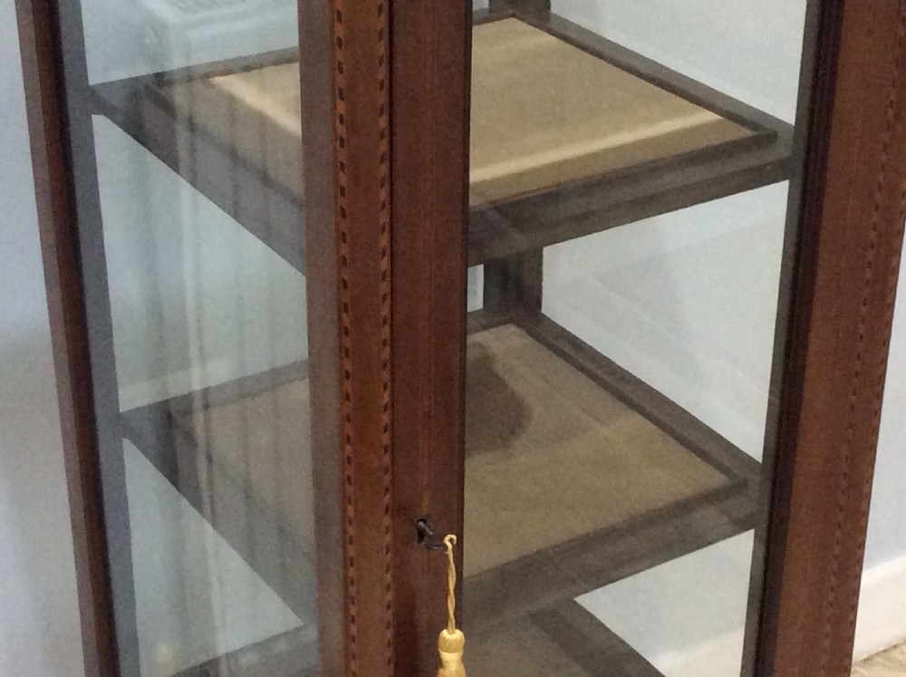 Display/ bijouterie cabinet - 5 glass View VII