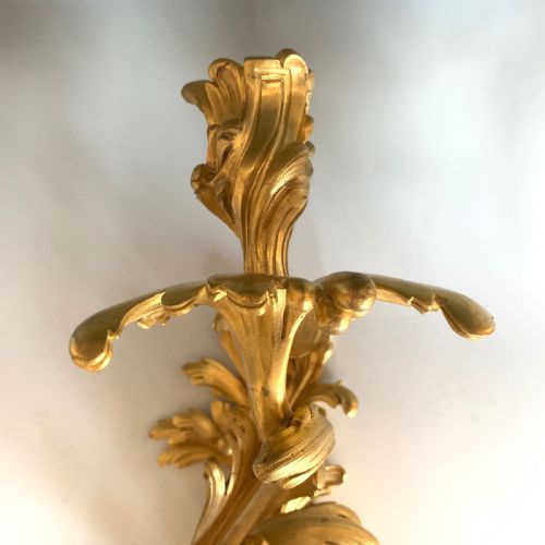 ANTIQUE FRENCH 19TH CENTURY GILT BRONZE LOUIS XV STYLE WALL LIGHT SCONCE - ADDITIONAL PHOTO 6
