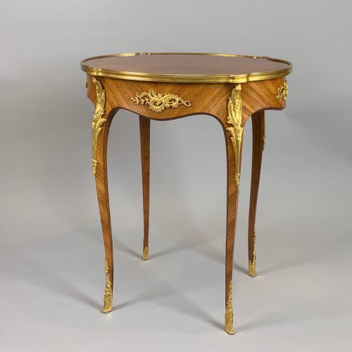 french 19th century tulipwood ormolu mounted oval table - CATEGORY: ANTIQUE TABLES - DATED 1880