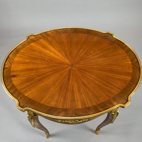 FRENCH 19TH CENTURY TULIPWOOD ORMOLU MOUNTED OVAL TABLE - ADDITIONAL PHOTO 3
