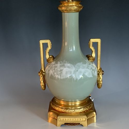 ANTIQUE FRENCH PATESURPATE PORCELAIN LAMP - ADDITIONAL PHOTO 1