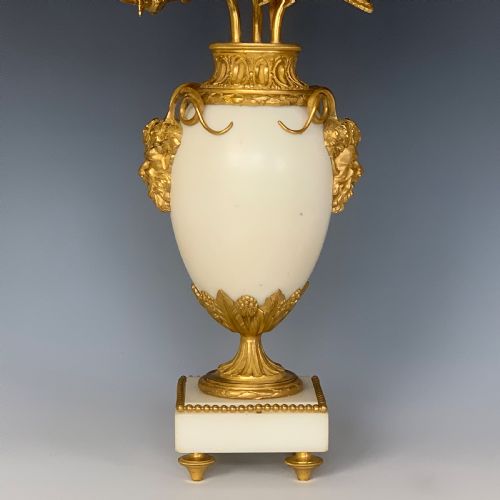 A PAIR OF 19TH CENTURY FRENCH GILT BRONZE MOUNTED CANDELABRA IN LOUIS XVI STYLE - ADDITIONAL PHOTO 3