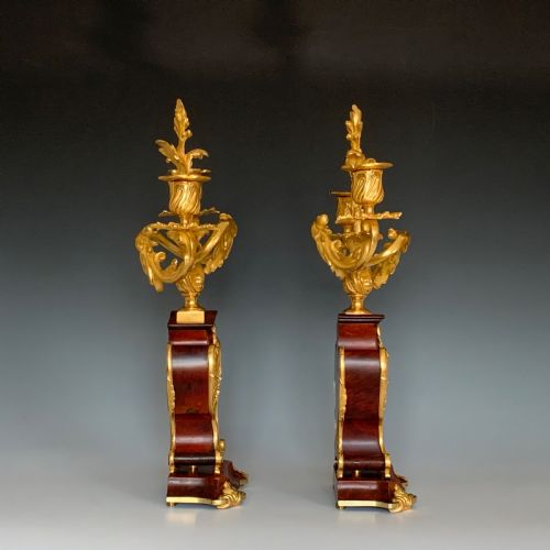 A PAIR OF 19TH CENTURY BOULLE STYLE ORMOLU TORTOISESHELL CANDELABRA - ADDITIONAL PHOTO 2