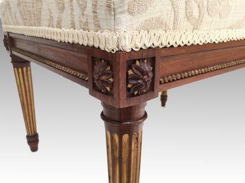 ANTIQUE VICTORIAN PAIR OF WALNUT PARCEL GILT STOOLS LOUIS XVI STYLE - ADDITIONAL PHOTO 3