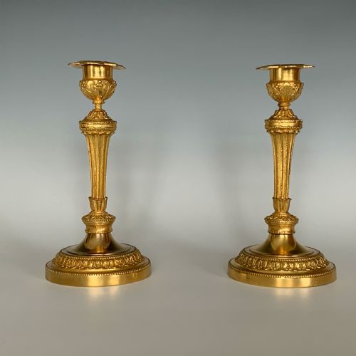 PAIR OF ORMOLU CANDLESTICKS LOUIS XVI STYLE - ADDITIONAL PHOTO 2