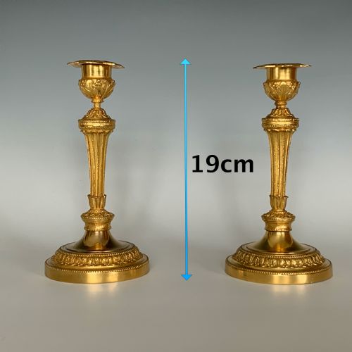 PAIR OF ORMOLU CANDLESTICKS LOUIS XVI STYLE - ADDITIONAL PHOTO 1