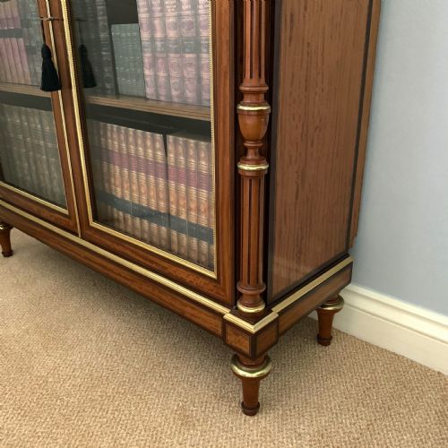 PAIR OF SATINWOOD CABINET BOOKCASES - ADDITIONAL PHOTO 4