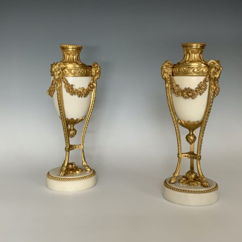 PAIR OF NAPOLEON III ORMOLU MOUNTED MARBLE CASSOLETTES - ADDITIONAL PHOTO 4