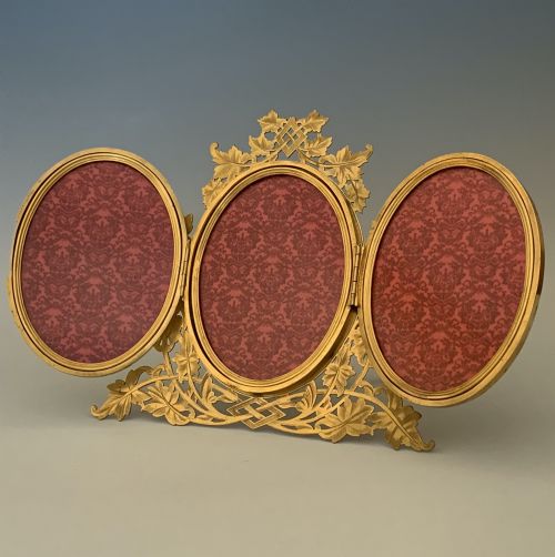VICTORIAN ORMOLU AGATE MOUNTED PHOTOGRAPH FRAME - ADDITIONAL PHOTO 4
