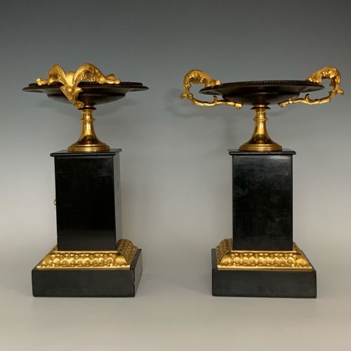 ANTIQUE PAIR OF FRENCH BRONZE MARBLE TAZZAS - ADDITIONAL PHOTO 3