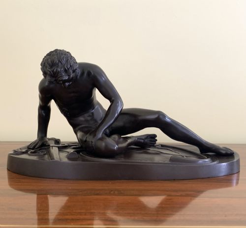 ANTIQUE GRAND TOUR BRONZE FIGURE OF THE DYING GAUL - ADDITIONAL PHOTO 1