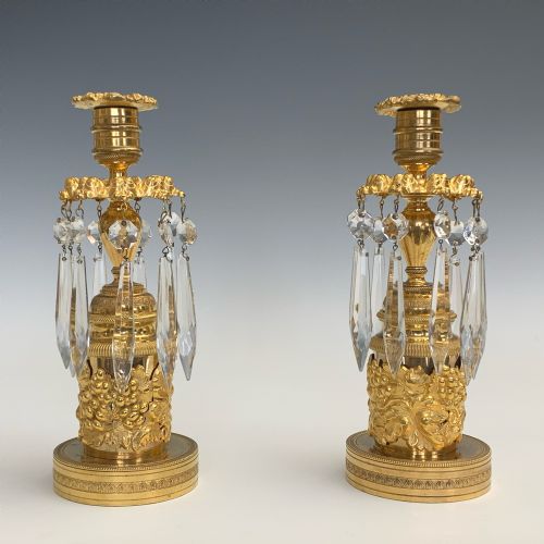 PAIR OF VICTORIAN LUSTRE CANDLESTICKS IN THE REGENCY TASTE - ADDITIONAL PHOTO 3