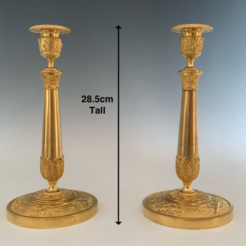 ANTIQUE FRENCH PAIR OF CHARLES X ORMOLU CANDLESTICKS - ADDITIONAL PHOTO 6