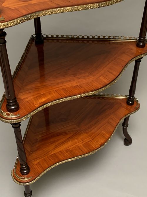 VICTORIAN TULIPWOOD WHATNOT IN THE FRENCH TASTE - ADDITIONAL PHOTO 4