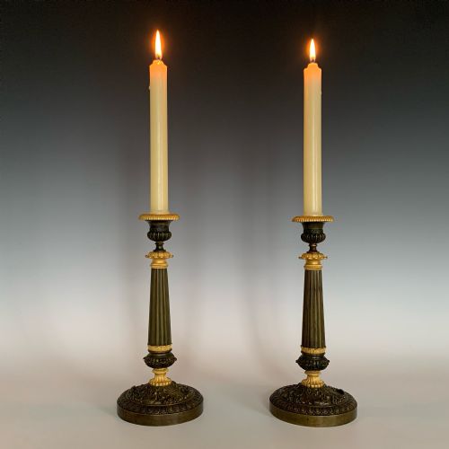 ANTIQUE FRENCH CHARLES X ORMOLU BRONZE CANDLESTICKS - ADDITIONAL PHOTO 4