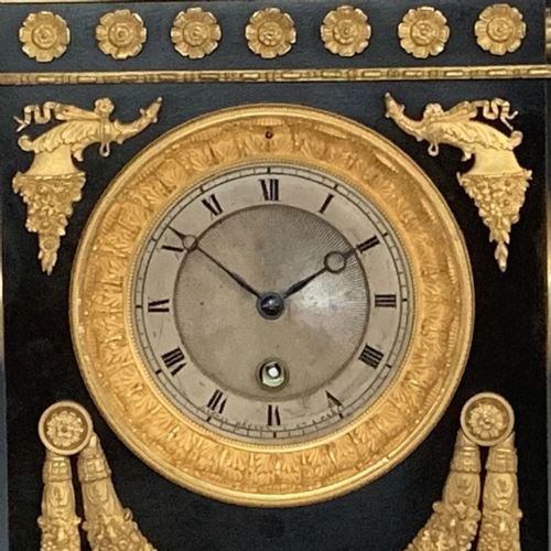 ANTIQUE FRENCH RESTAURATION PERIOD BRONZE GILT TIMEPIECE BY CLERET - ADDITIONAL PHOTO 4