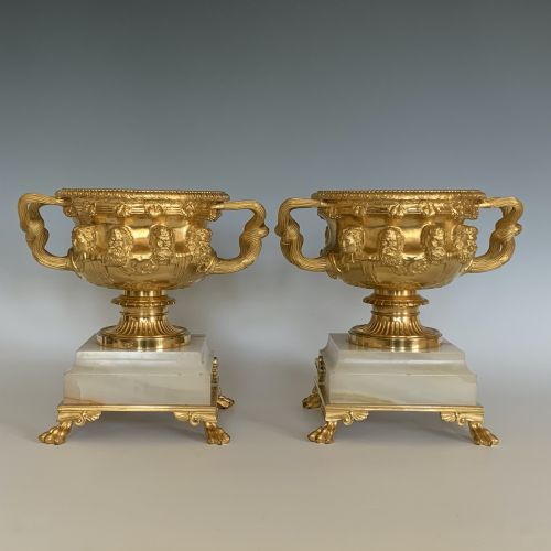 FINE PAIR OF ORMOLU ONYX ALBANI VASES BY GEORGES SERVANT - ADDITIONAL PHOTO 6