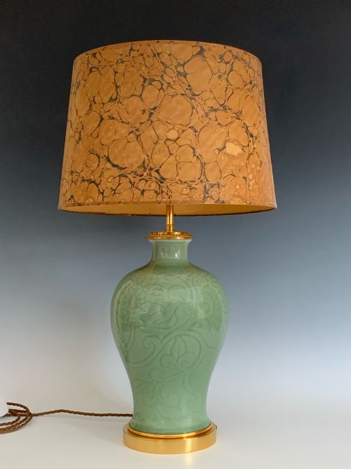 ANTIQUE CHINESE CELADON PORCELAIN TABLE LAMP - ADDITIONAL PHOTO 2