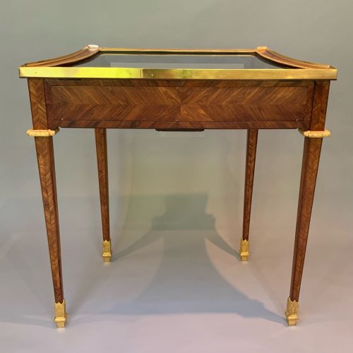 FRENCH KINGWOOD ORMOLU MOUNTED TABLE DISPLAY CABINET BIJOUTERIE - ADDITIONAL PHOTO 5