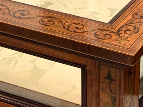 MARQUETRY INLAID SATINWOOD BIJOUTERIE DISPLAY TABLE BY EDWARDS ROBERTS - ADDITIONAL PHOTO 5