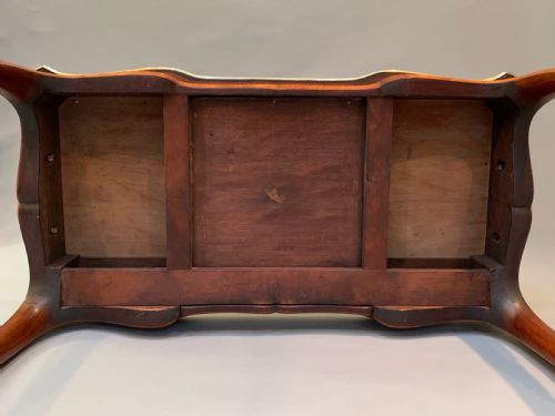 HOLLAND SONS VICTORIAN WALNUT WRITING TABLE - ADDITIONAL PHOTO 5