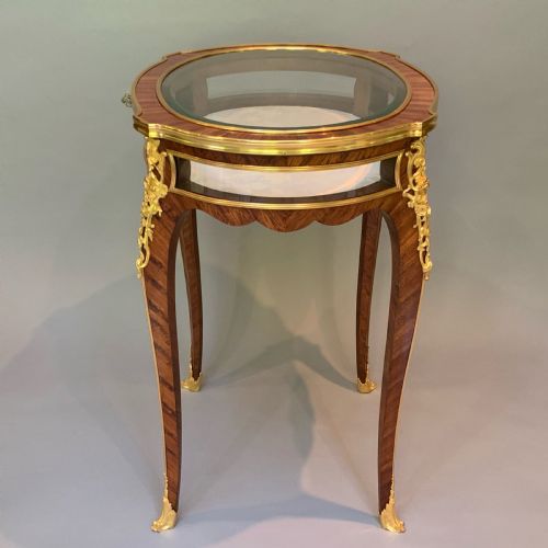 FRENCH KINGWOOD ORMOLU MOUNTED OVAL DISPLAY TABLE BIJOUTERIE - ADDITIONAL PHOTO 4
