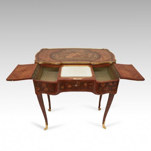 fig 3. Fine French Kingwood & Marquetry marquetry table after Jean-François Oeben Attributed to Paul Sormani